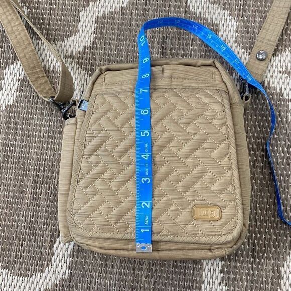 Lug Flapper Multi pocket Crossbody bag - Picture 5 of 6